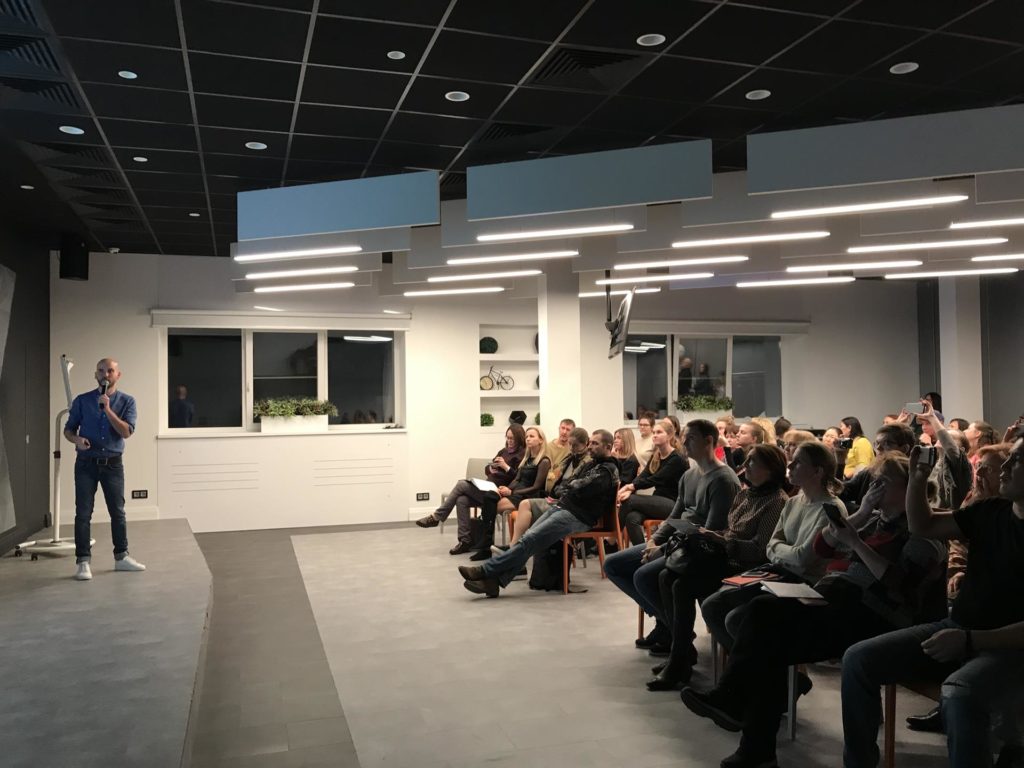 Выступление на «Праздник ремонта и дизайна» в Экспострое